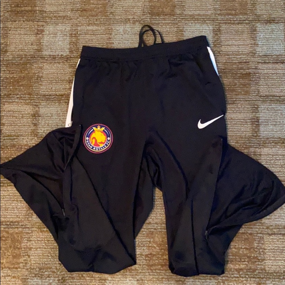 Nike Dri Fit Sweats